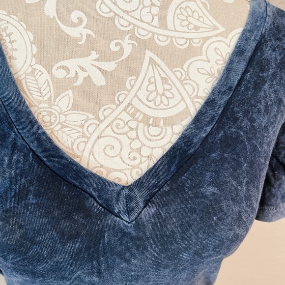 rag & bone/JEAN Washed V-Neck Tee – Women’s Size XS - Picture 3 of 7